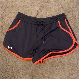 Under armor semi-fitted workout shorts
